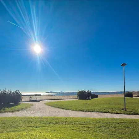 L Eden Croisette Nid Douillet En Bord De * La Londe-les-Maures