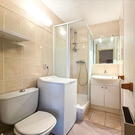 Daire L Eden Croisette Nid Douillet En Bord De