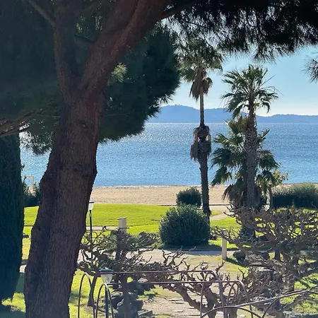 L Eden Croisette Nid Douillet En Bord De Apartment La Londe-les-Maures