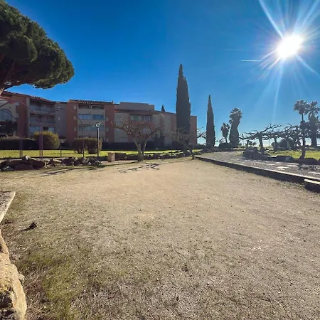 L Eden Croisette Nid Douillet En Bord De Daire